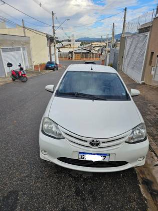 TOYOTA ETIOS 1.3 X 16V FLEX 4P MANUAL
